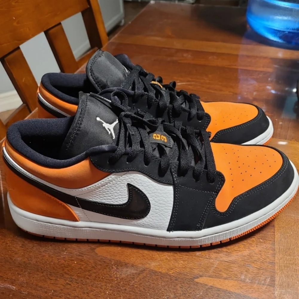 Jordan 1 low